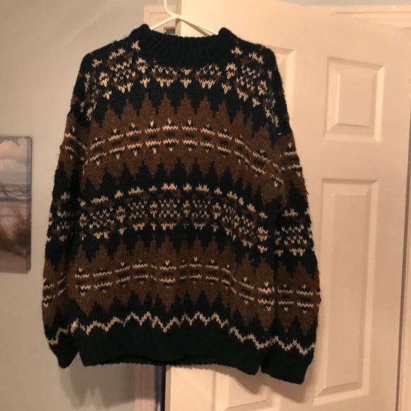 Népal Sweater - Picture 1 of 3